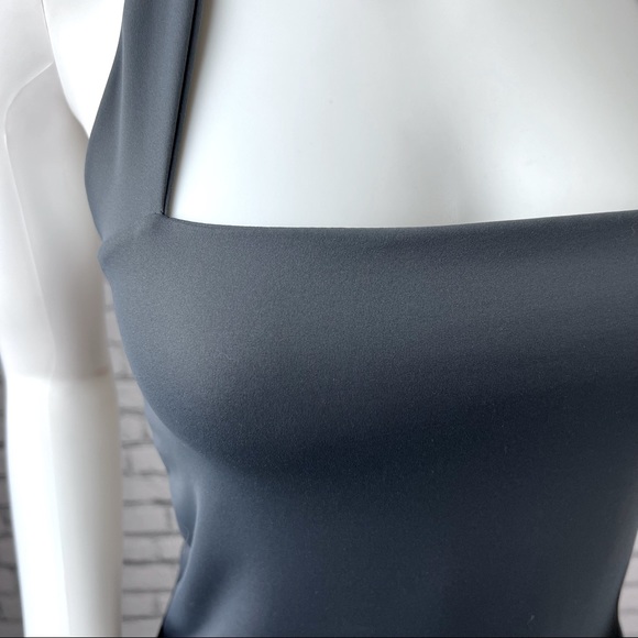 NWOT Express Halter Top - Picture 4 of 6